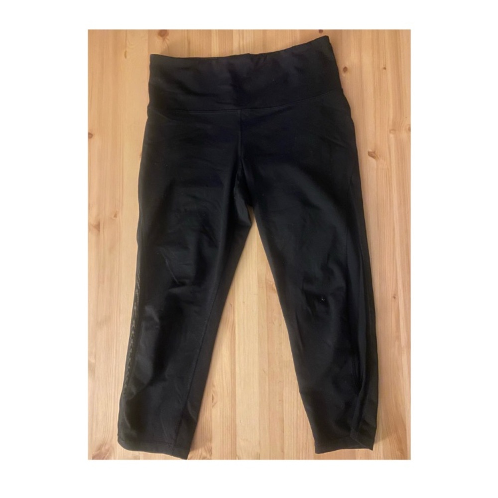Old Navy Black  Capri Leggings